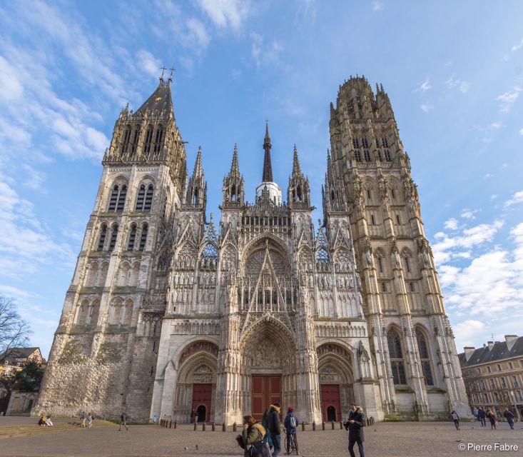 Rouen: Guided Tour of the Historic Center - Rouen feels made for a local guide, and this one delivers