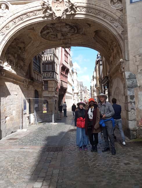 Rouen: Private Walking Tour with a Local - Meet Rouen at the Cathédrale Notre-Dame de Rouen pickup point