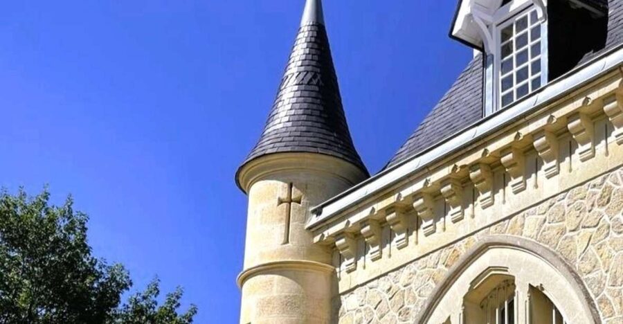 Saint-Emilion: Morning Tour with Wine Tasting & Snack - The aperitif platter, cheese, cured meat, and dark chocolate