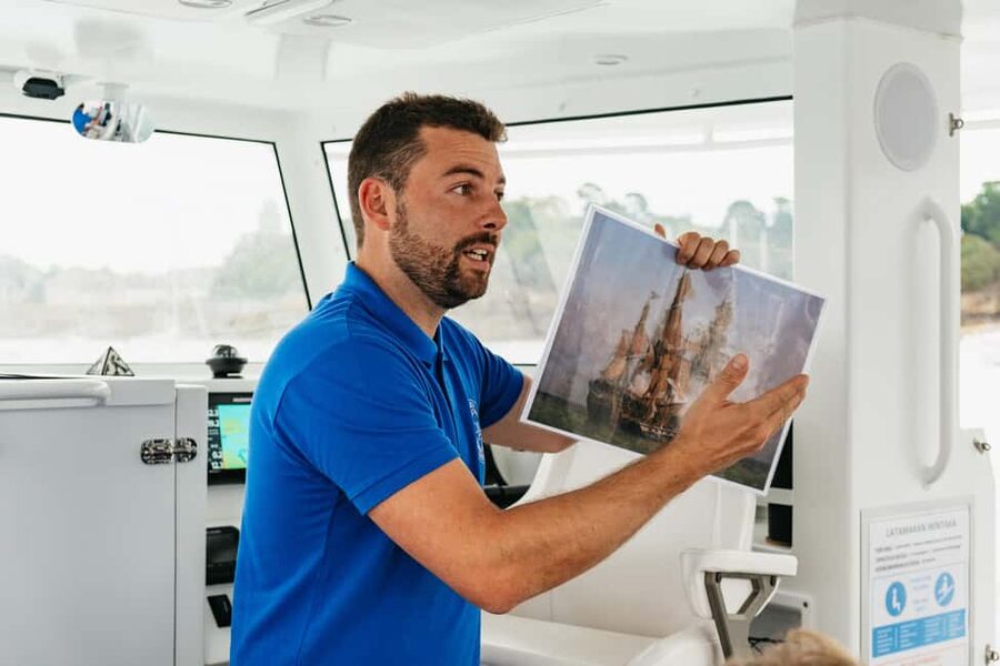 Saint-Malo: Guided Boat Tour with Local Captain - The guided part: what the captain actually does