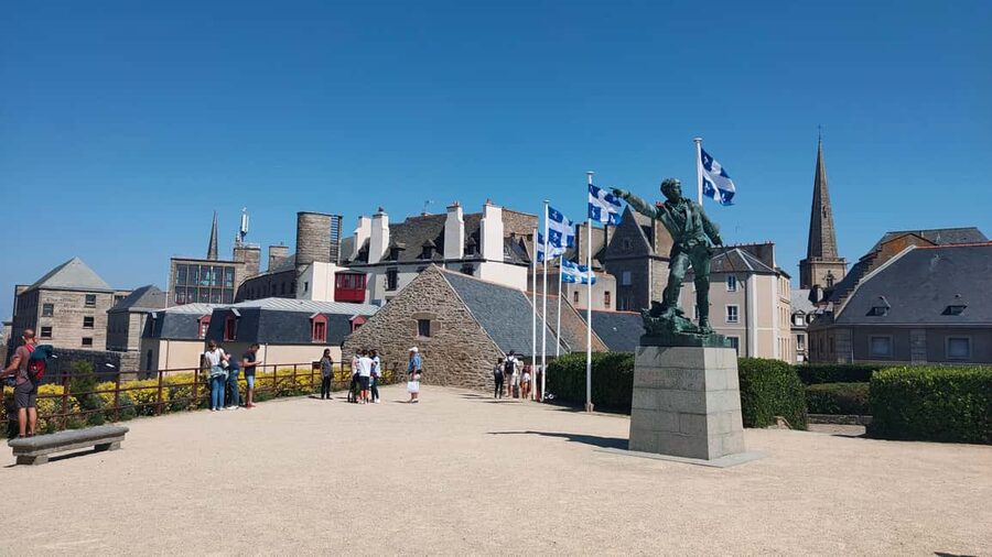 Saint-Malo: Private Guided Tour of the Historic Walled City - Price and value: is $235 per person fair?