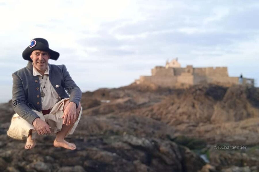 Saint-Malo: The Fate of Last Corsairs in the 18th Century - Grande Bé: The Rocky Finish and the Views That Make It Worth It