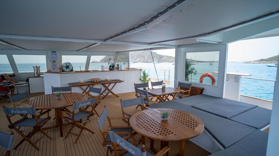 Saint-Raphaël : Full Day Cruise with Meal to Cape Taillat - From Old Port to the Gulf: how the day actually flows