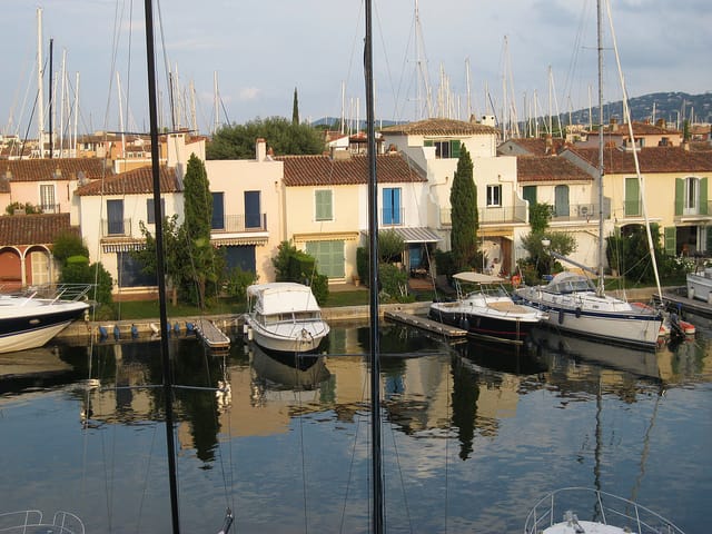 Saint Tropez and Port Grimaud: Full-Day Tour - Who this tour suits best