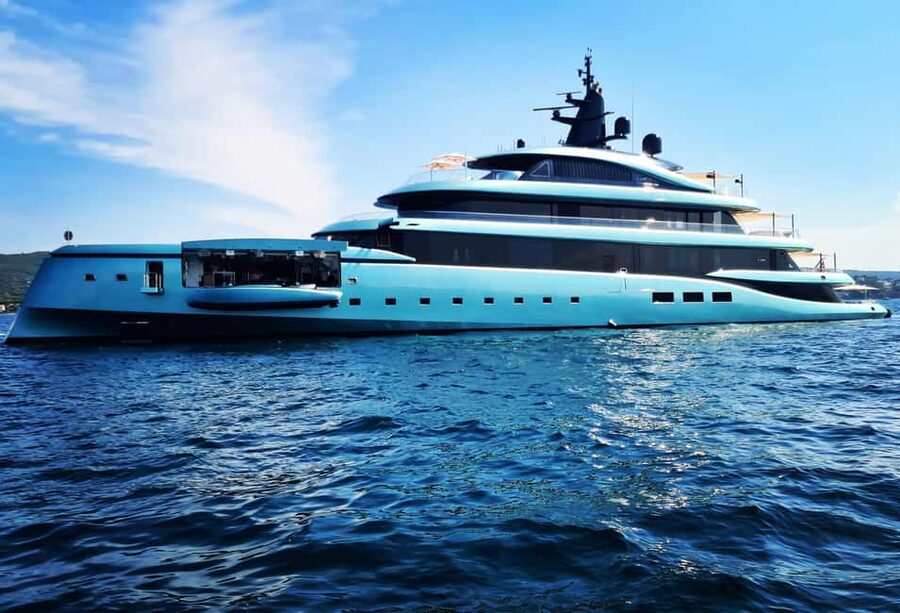 Sainte-Maxime: Golfe de Saint Tropez Private Boat Tour - Villa La Madrague and Baie des Canebiers: The “Slow Down” Stretch