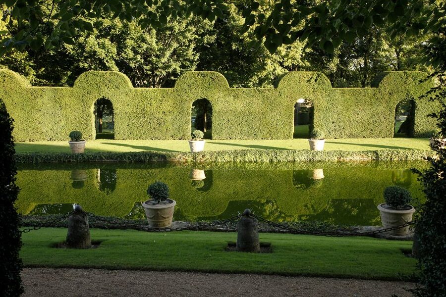 Salignac-Eyvigues: Gardens of Eyrignac Manor Entry Ticket - Flower gardens, kitchen garden area, and small design details
