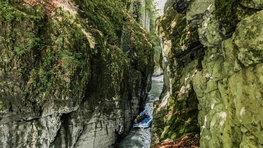 Samoëns: Whitewater Rafting Tour in the French Alps - Samoëns Whitewater Rafting on the Giffre: what this trip is really like