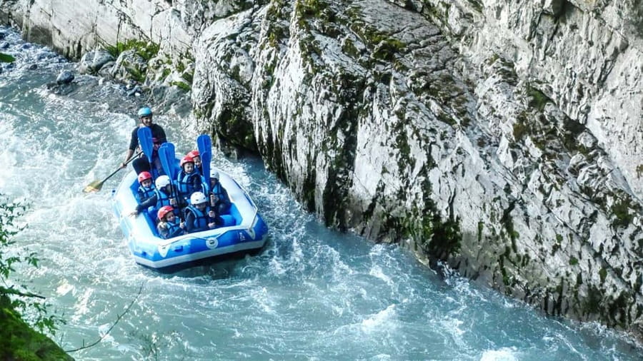 Samoëns: Whitewater Rafting Tour in the French Alps - Meeting at 773 Rte de Samoëns and the short shuttle that sets you up