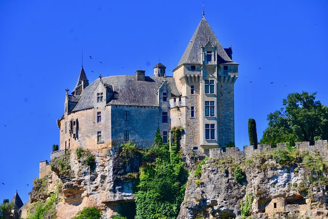 Sarlat la Canéda: The Dordogne valley by canoe - What Canoes Loisirs does well for an English-speaking day