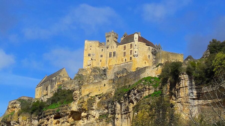 Sarlat: Private Tour to the Dordogne Valley - The optional longer afternoon add-on: Montfort plus a romanesque church on Celtic ground