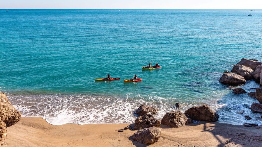 Sea kayak tour: Sète, the French pearl of the Mediterranean - Single or double kayaks: picking the right fit