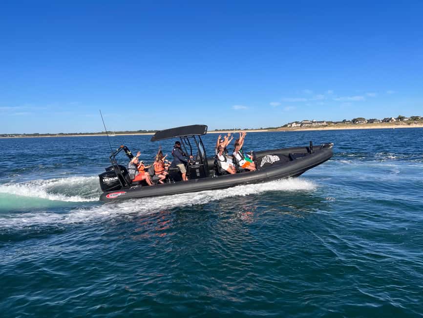 Sea trip Golfe du Morbihan Arzon - The 1.5-hour flow: speed runs, stories, then a flora walk