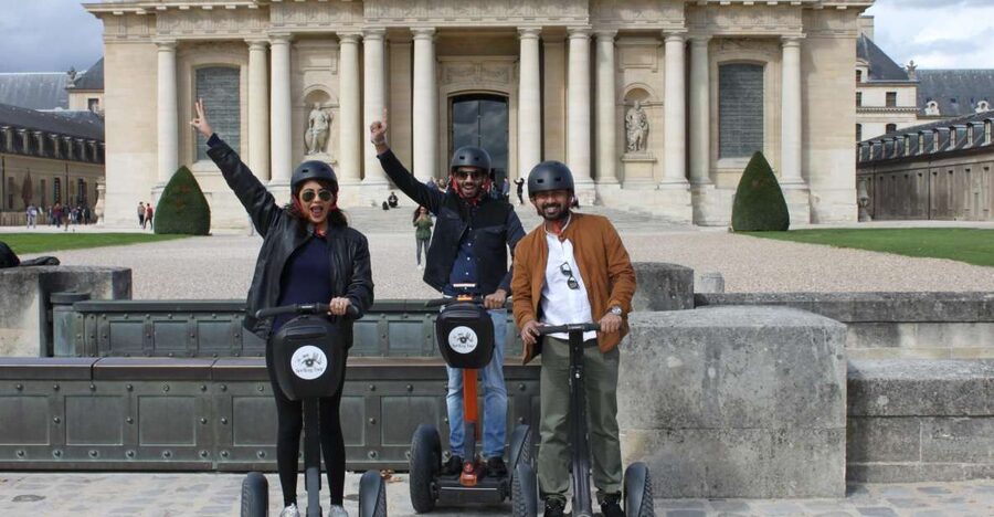 Segway private tour of 1.5 hour - Pont Alexandre III: the bridge crossing that turns into a photo walk