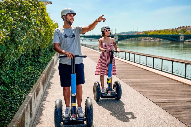 Segway - Ride along the rivers 1h30 - In front of the Opera National de Lyon: the toaster nickname you can’t miss