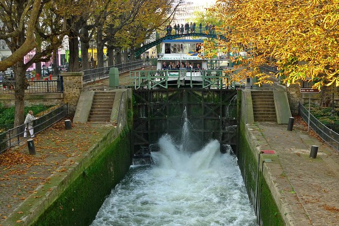 Seine River Cruise and Paris Canals Tour - What you actually get on board: comfort, group size, and commentary