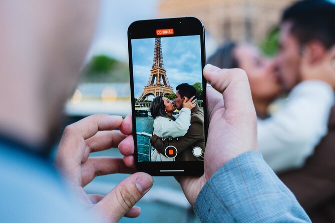 Seine River Dinner Cruise with Live Singer by VIP Yacht de Paris - Drinks, the Plancha Option, and Avoiding Price Surprises