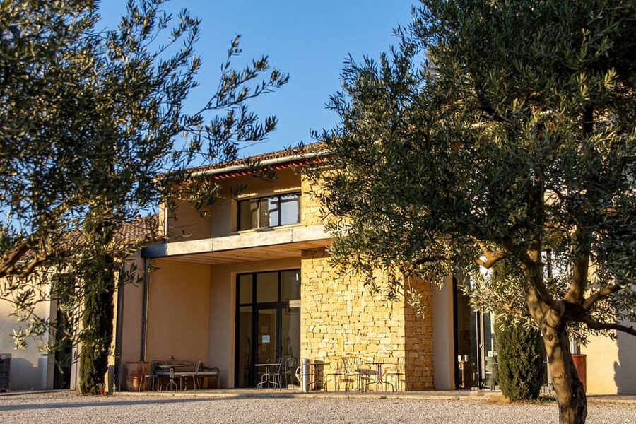 Self tour of the olive oil mill & olive oil tasting - Price and value: what 5€ buys you in Provence