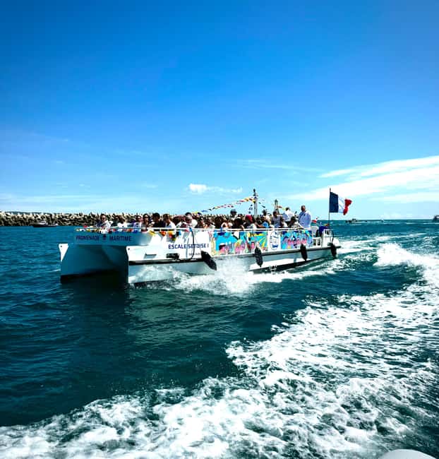 Sète: 3-in-1 tour of the city via the canals, the sea, and the lagoon - The 100% electric boat: quiet comfort and easy access