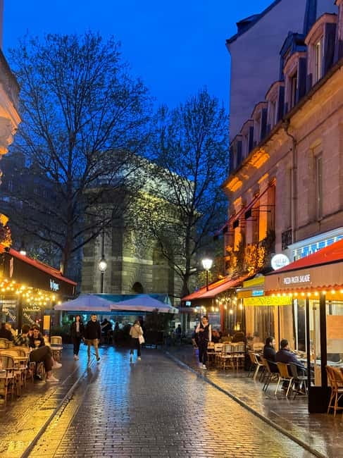 Sip your way through Paris Night life - What you actually drink and where the night goes