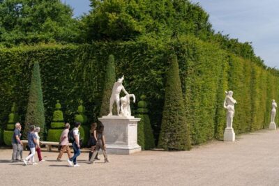 Skip-the-Line Versailles Palace Tour by Train from Paris