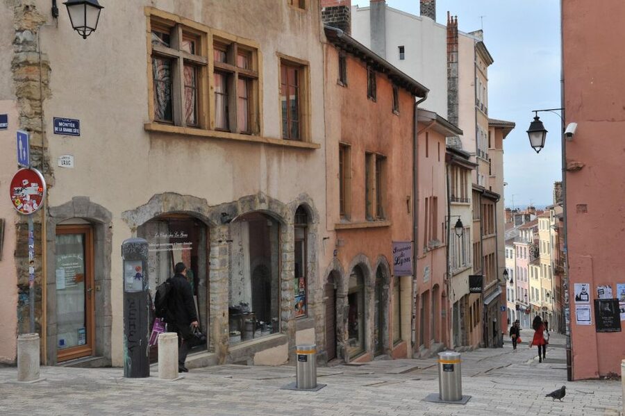 Storytelling tour of Croix-Rousse in French - French-Language Tours: How to Enjoy It Even If Your French Is Limited
