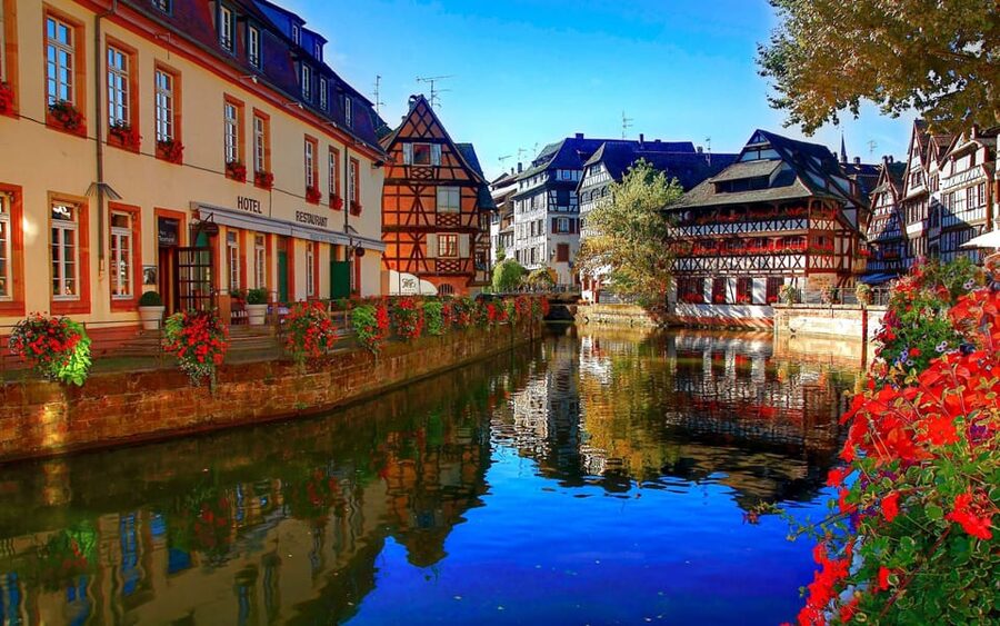 Strasbourg: 2-Hour Gourmet Walking Tour - Price and Value: Is $82 Worth It for a 2-Hour Tasting Tour?