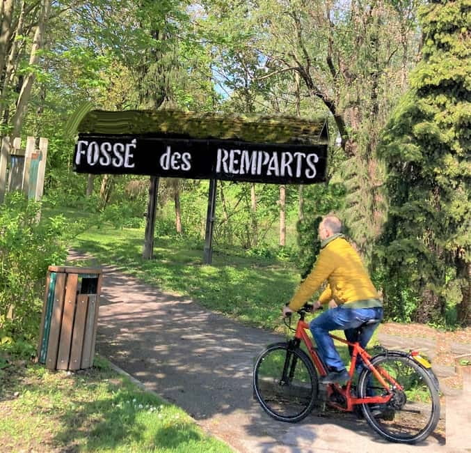 Strasbourg: Bike Tour with a Guide bikes included - Historic district details your guide makes practical