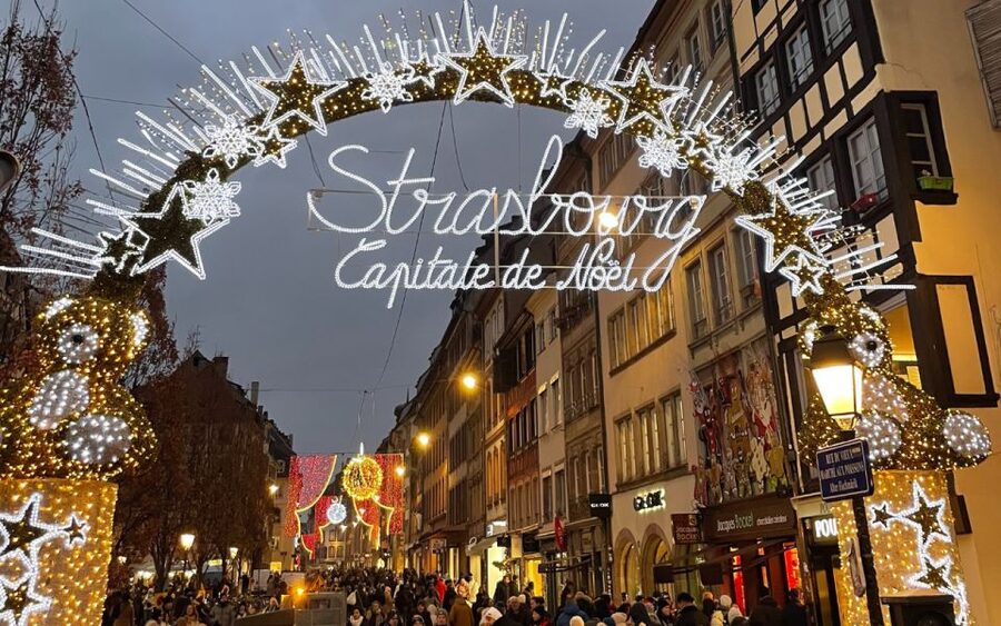 Strasbourg: Christmas Markets Walking Tour with Mulled Wine - What Makes the Markets Special: Stories, Not Just Stalls