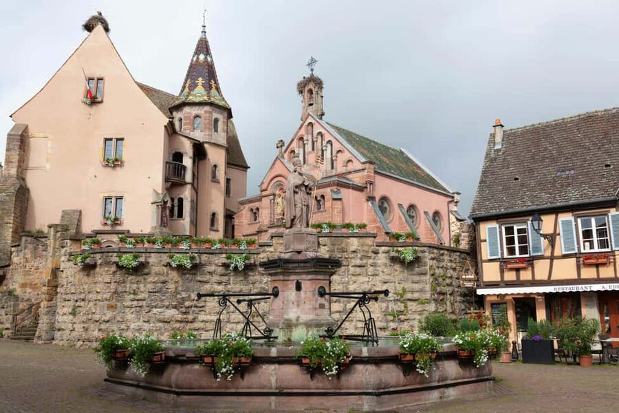 Strasbourg: Full-Day Small Group Tour to Colmar & Riquewihr - Food, shopping, and wine-Route expectations
