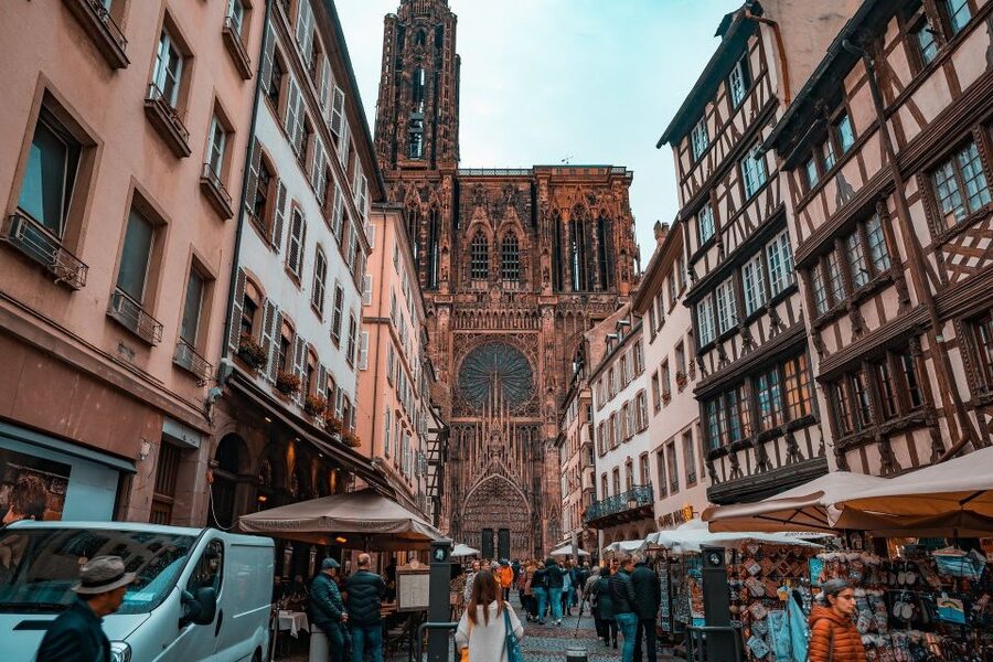 Strasbourg: Private Walking Tour of the Historical Center - Starting at 9 Place du Quartier Blanc, and why that matters