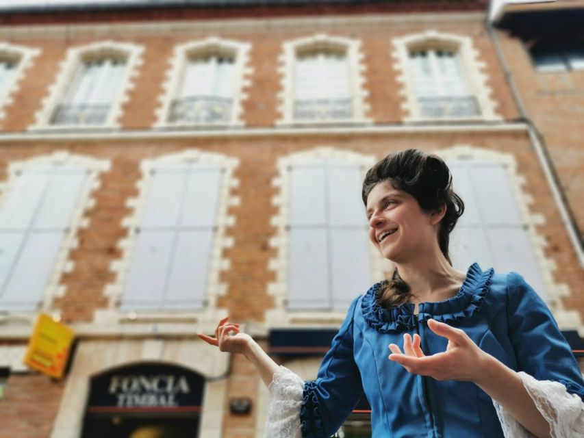 Stroll with Madame de Lapérouse in 18th-Century Albi - Who should book this Albi stroll, and who might not
