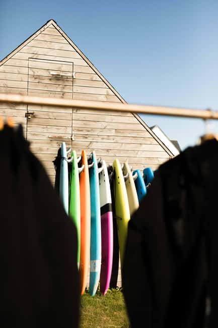 Surf lessons on the mythical site of La Torche - Price and value: what 64 dollars buys you