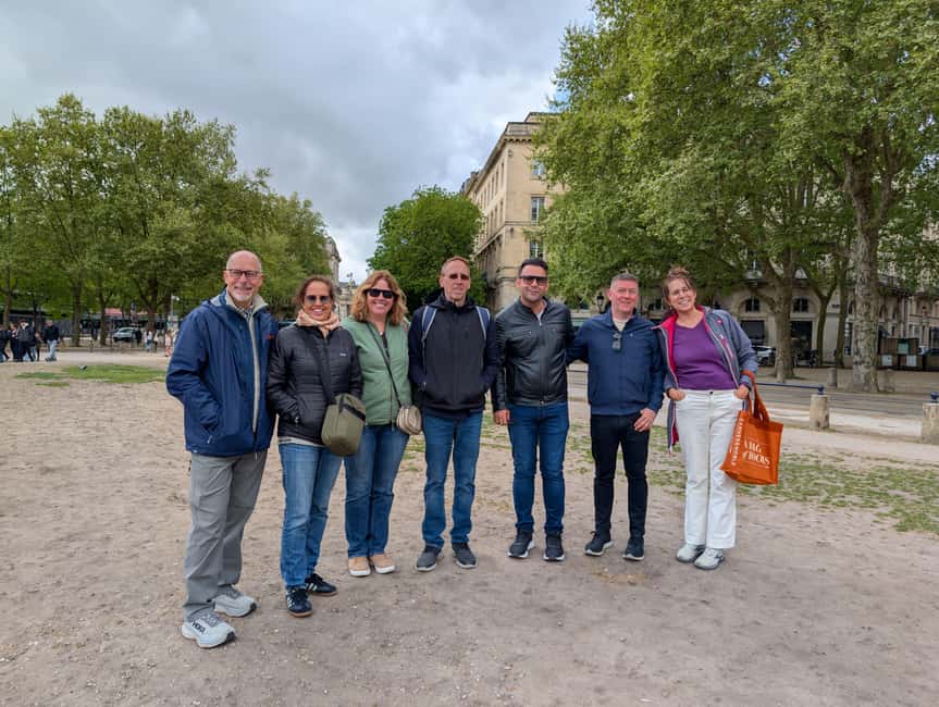 The Best of Bordeaux Walking Tour + 1 Glass of Wine - Meeting at Cathédrale Saint-André, the purple umbrella method