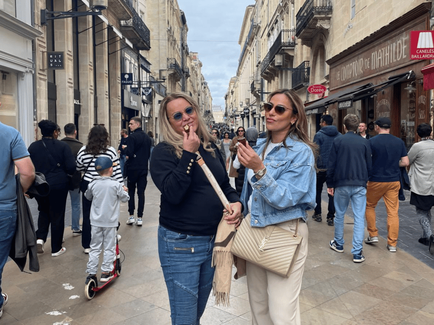 The essential in Bordeaux, private tour with a local - Getting Oriented in Bordeaux from Place de la Bourse to Quinconces