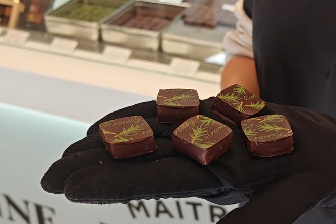 The Provençal Food Tour in Aix-en-Provence - Vieil Aix gourmet break with coffee and calm pace