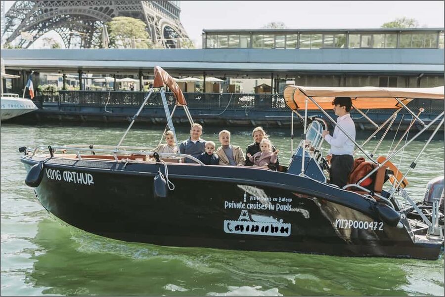 Top Private Cruises in Paris with Champagne + more surprises - Entering Port Javel Haut and Getting Oriented Fast
