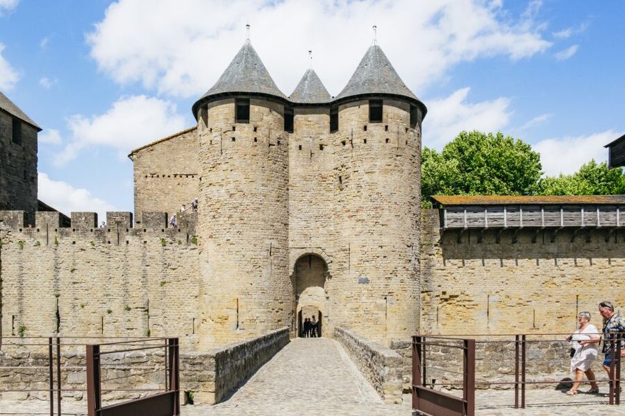 Toulouse: Carcassonne Day Trip by Coach with Audioguide - Château Comtal: Your Fortress Visit, Without a Group Pace