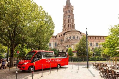 City Sightseeing Tour by Bus with Audio Guide