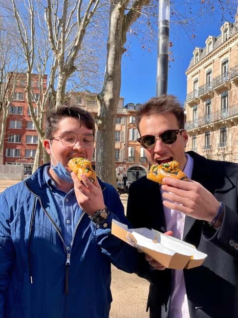 Toulouse: Guided Food Tour with Tastings - Your guide in charge: Léa, Valentin, Sabrina, Sandrine and more