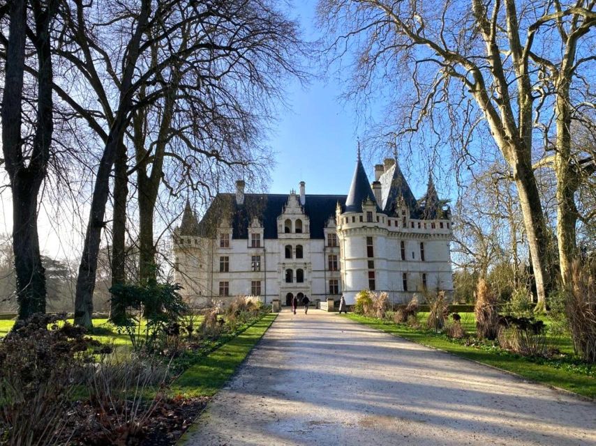 Tours: Chateaux Azay-le-Rideau and Villandry Morning Tour - Azay-le-Rideau: the Renaissance face that looks like a postcard