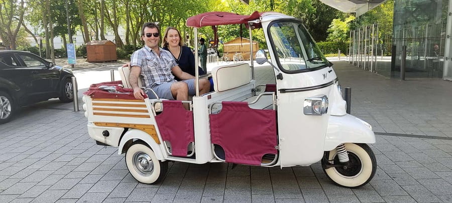 Tours: visite du coeur historique de la ville. - Price and value: $82 per group up to 3