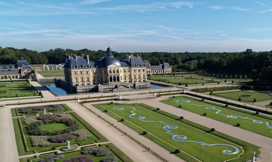 Vaux le Vicomte Chateau Entry Ticket and Chateaubus Transfer - Key highlights you will actually feel