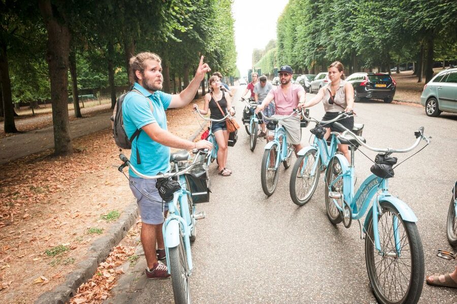 Versailles Bike Tour with Palace & Queen Farm Entrance - Key things that make this Versailles tour work