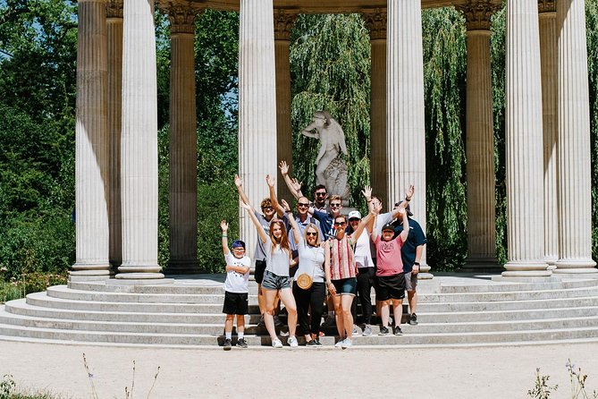Versailles Domain Bike Tour with Palace Entry by Train from Paris - First stop mindset: the palace exterior and a quick orientation