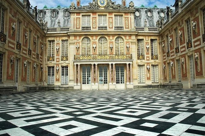 Versailles Guided Visit – Hotel Pickup, Meeting Point or None - The Drive Into Versailles: Time-Saving Plus Little Paris Extras
