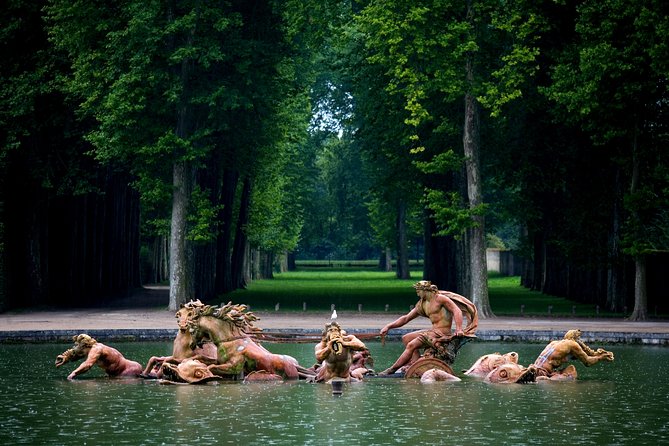 Versailles Palace and Gardens Half Day Guided Tour from Paris - Meeting in Paris, then back again without drama (mostly)