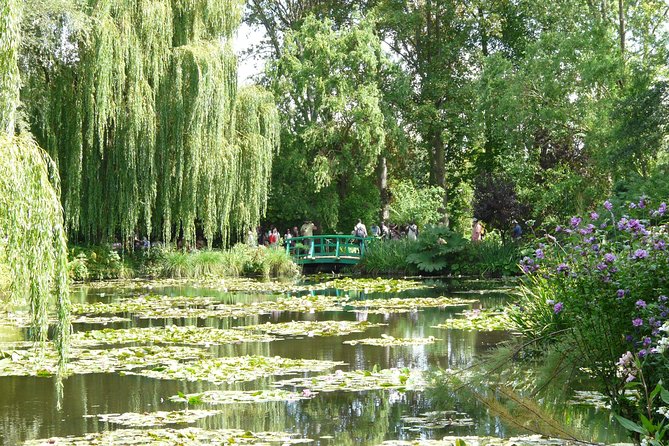 Versailles Palace and Giverny Monet House Visit with Lunch - The Monets you see: house versus gardens pacing