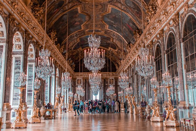 Versailles Palace Guided Tour with Reserved Entry - Timing, crowds, and avoiding the stress spiral
