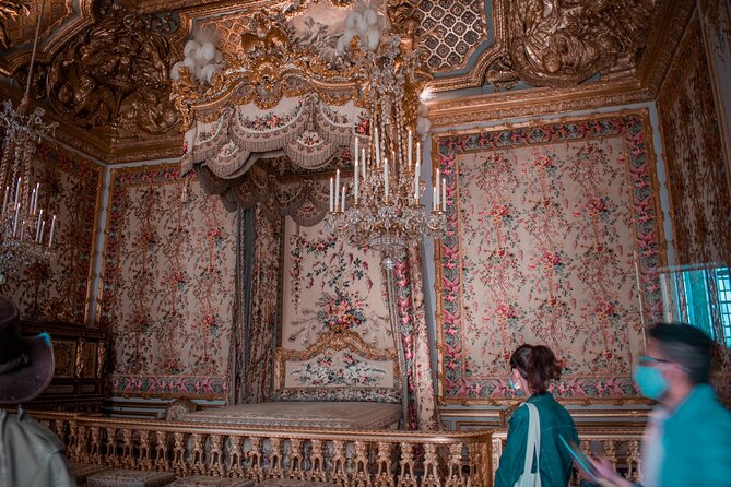 Versailles Palace Guided Tour with Reserved Entry - Who this tour suits best, and who might not need it
