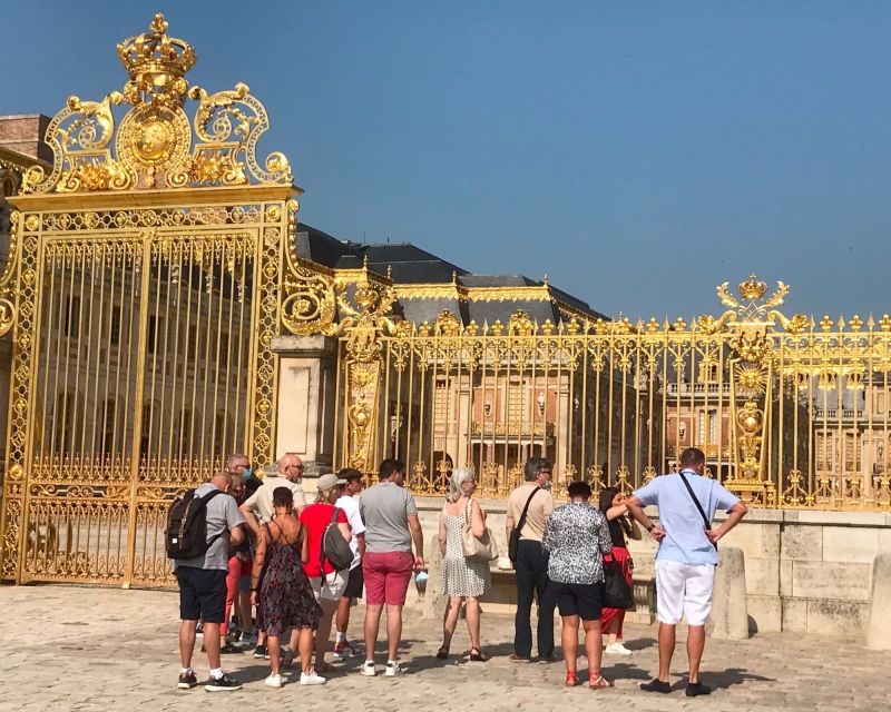 Versailles: Palace Guided Tour with Skip-the-Line Ticket - Finding the Group Fast at the Statue of Louis XIV